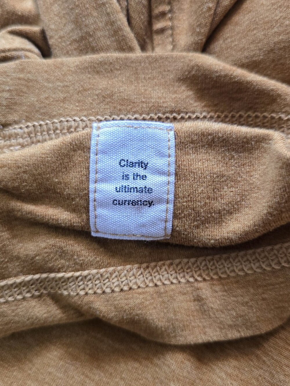 Vuori Men's Strato Tech Tee Autumn Heather Gold Brown Performance Shirt Size L V - Picture 4 of 5